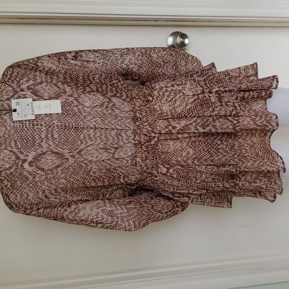Zara mini dress sz.Xl. - Picture 9 of 11